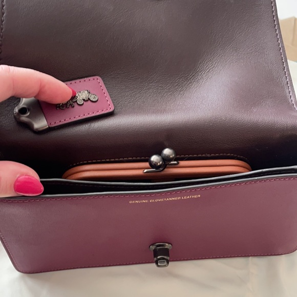 Coach 1941 Dinky in Purple - Picture 3 of 3